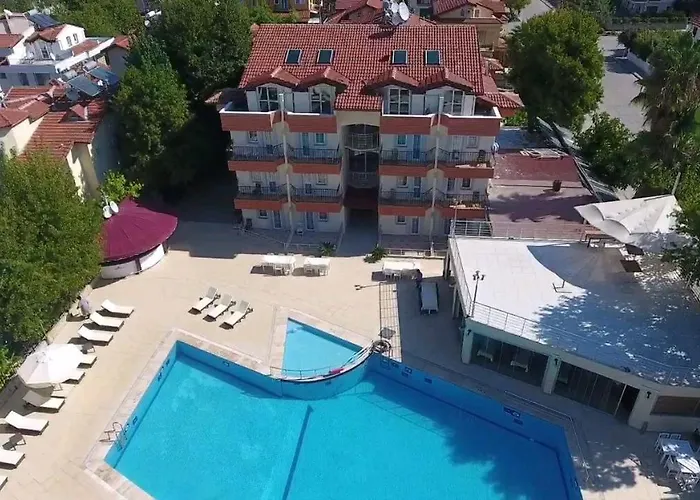 Hotell Grand Cinar *